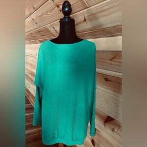 Women's Textured Green Sweater